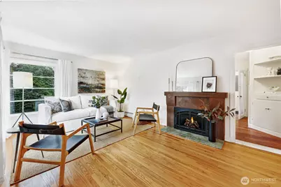 11605 Meridian Avenue N, Seattle, WA 98133 - Photo 5