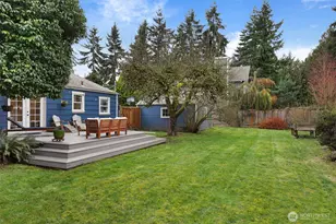 11605 Meridian Ave N, Seattle, WA 98133 - Photo 21