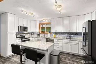 2434 Salzer Valley Rd, Centralia, WA 98531 - Photo 13