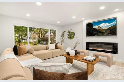 4615 88th Avenue SE, Mercer Island, WA 98040 - Photo 3