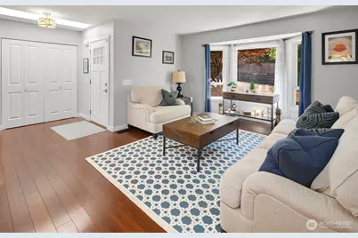 327 140th Street SW, Everett, WA 98208 - Photo 3