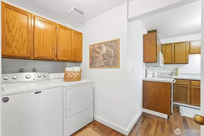 8501 12th Avenue NW #107, Seattle, WA 98117 - Photo 7