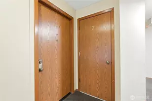 8501 12th Ave NW, Seattle, WA 98117 - Photo 17