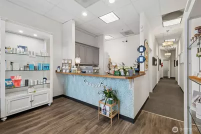 636 SW 152nd Street #D, Burien, WA 98166 - Photo 3