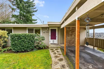 5162 S Wallace Street, Seattle, WA 98178 - Photo 3