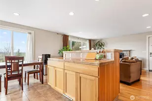 5162 S Wallace St, Seattle, WA 98178 - Photo 9
