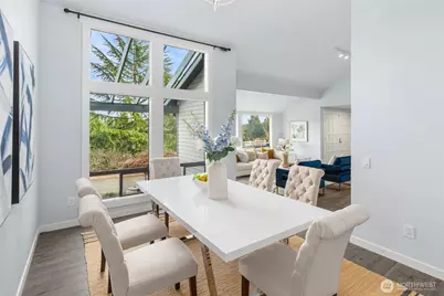 8515 129th Avenue SE, Newcastle, WA 98056 - Photo 7