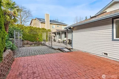 8515 129th Avenue SE, Newcastle, WA 98056 - Photo 33