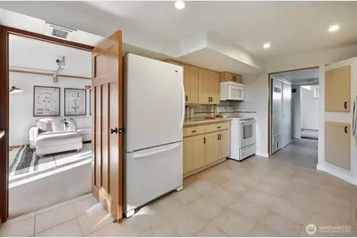 3511 NW 67th Street, Seattle, WA 98117 - Photo 27