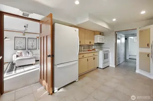 3511 NW 67th St, Seattle, WA 98117 - Photo 27