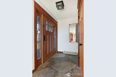 3511 NW 67th Street, Seattle, WA 98117 - Photo 3