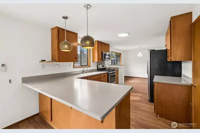 12913 Waller Road E, Tacoma, WA 98446 - Photo 11