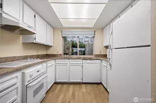 700 11th St, Bellingham, WA 98225 - Photo 9