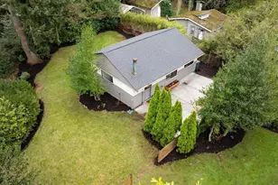 22511 96th Ave W, Edmonds, WA 98020 - Photo 35