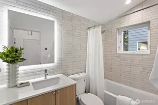 2510 NW 80th St, Seattle, WA 98117 - Photo 15