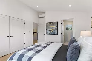 2510 NW 80th St, Seattle, WA 98117 - Photo 21