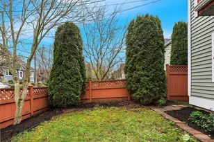 6557 6th Ave NW, Seattle, WA 98117 - Photo 3