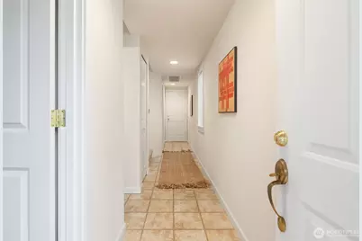 6557 6th Avenue NW, Seattle, WA 98117 - Photo 5