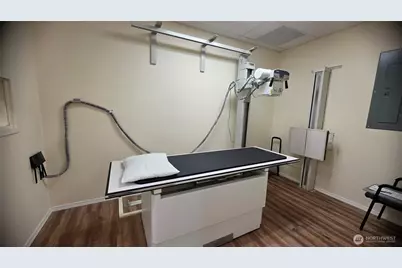 12110 Juanita Drive NE, Kirkland, WA 98034 - Photo 11