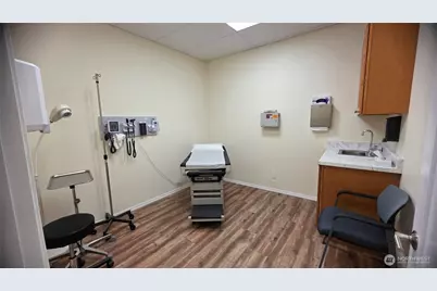 12110 Juanita Drive NE, Kirkland, WA 98034 - Photo 9