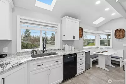 320 NW 110th Street, Seattle, WA 98177 - Photo 13