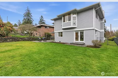 320 NW 110th Street, Seattle, WA 98177 - Photo 31