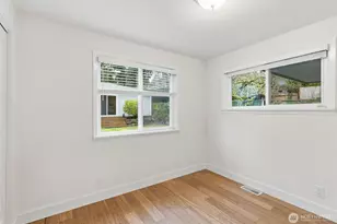 320 NW 110th St, Seattle, WA 98177 - Photo 19