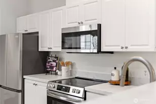 6008 Nathan Way SE, Auburn, WA 98092 - Photo 7