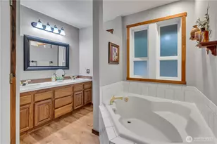 24421 SE 387th St, Enumclaw, WA 98022 - Photo 27