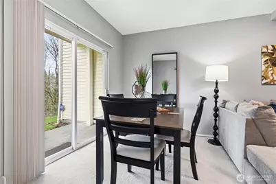 6649 SE Cougar Mountain Way, Bellevue, WA 98006 - Photo 31