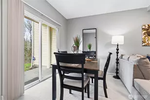 6649 SE Cougar Mountain Way, Bellevue, WA 98006 - Photo 31