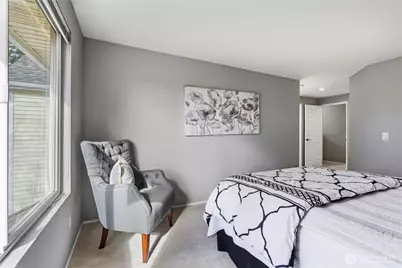 6649 SE Cougar Mountain Way, Bellevue, WA 98006 - Photo 17