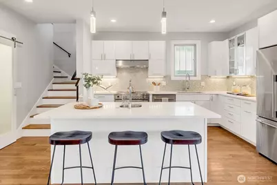 3629 35th Avenue W, Seattle, WA 98199 - Photo 13