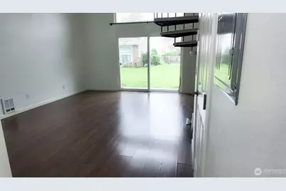 10601 SE 252nd Street #O2, Kent, WA 98030 - Photo 5