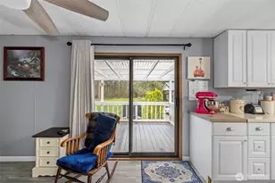 4565 Woodland Cir, Oak Harbor, WA 98277 - Photo 15