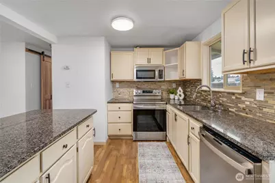 6621 S Pine Street, Tacoma, WA 98409 - Photo 7