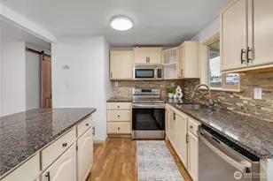 6621 S Pine St, Tacoma, WA 98409 - Photo 7