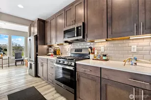 8016 16th St SE, Lake Stevens, WA 98258 - Photo 9