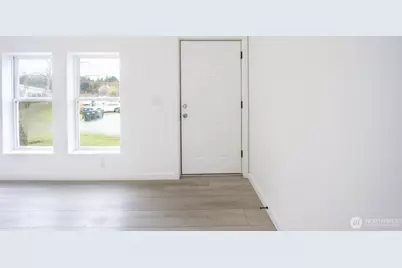 16501 42nd Avenue Ct E, Tacoma, WA 98446 - Photo 5