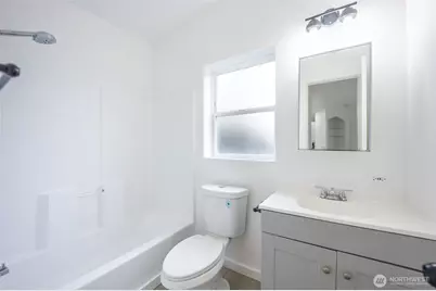 16501 42nd Avenue Ct E, Tacoma, WA 98446 - Photo 17