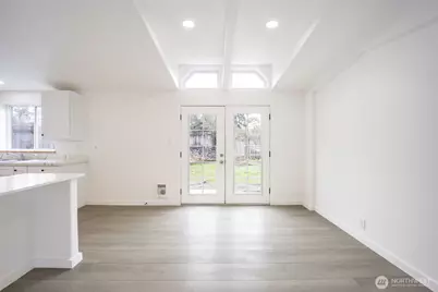 16501 42nd Avenue Ct E, Tacoma, WA 98446 - Photo 7