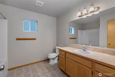 4736 Kapalea Way SE, Lacey, WA 98503 - Photo 29