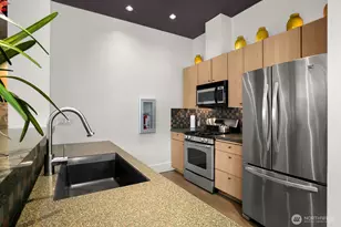 2801 1st Ave, Seattle, WA 98121 - Photo 19