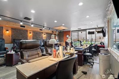 1304 Ocean Beach Highway, Longview, WA 98632 - Photo 17