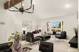 210 Boylston Ave E, Seattle, WA 98102 - Photo 19