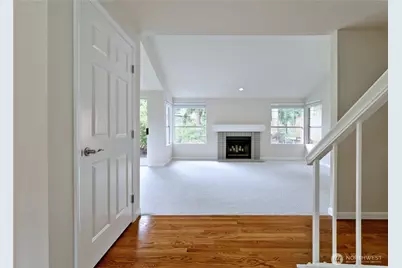 6616 114th Avenue SE, Bellevue, WA 98006 - Photo 3