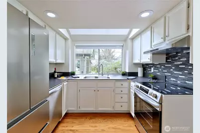 6616 114th Avenue SE, Bellevue, WA 98006 - Photo 9