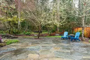 8100 231St Pl NE, Redmond, WA 98053 - Photo 17