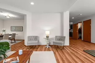 8100 231St Pl NE, Redmond, WA 98053 - Photo 7