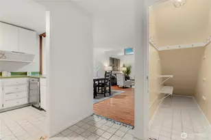 6439 139th Ave NE, Redmond, WA 98052 - Photo 3